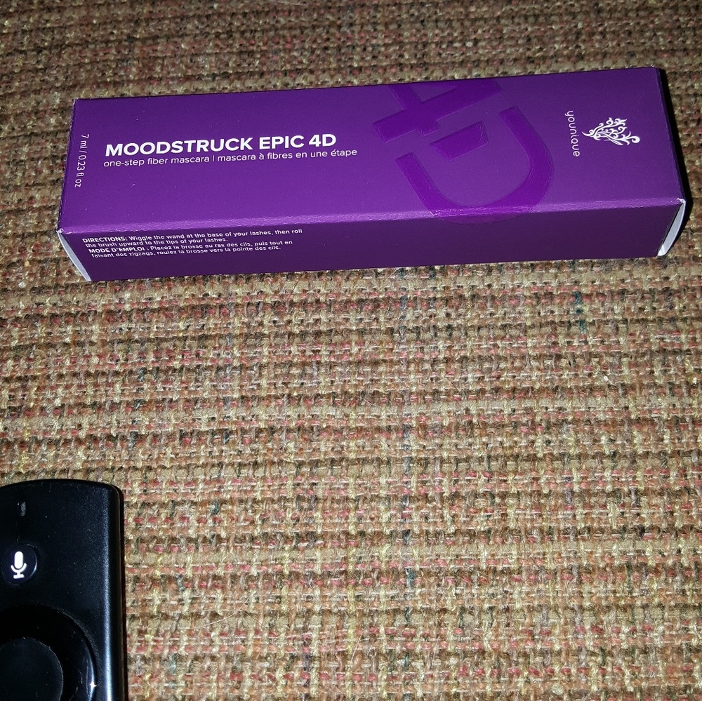 NIB Moodstruck Epic 4D Mascara